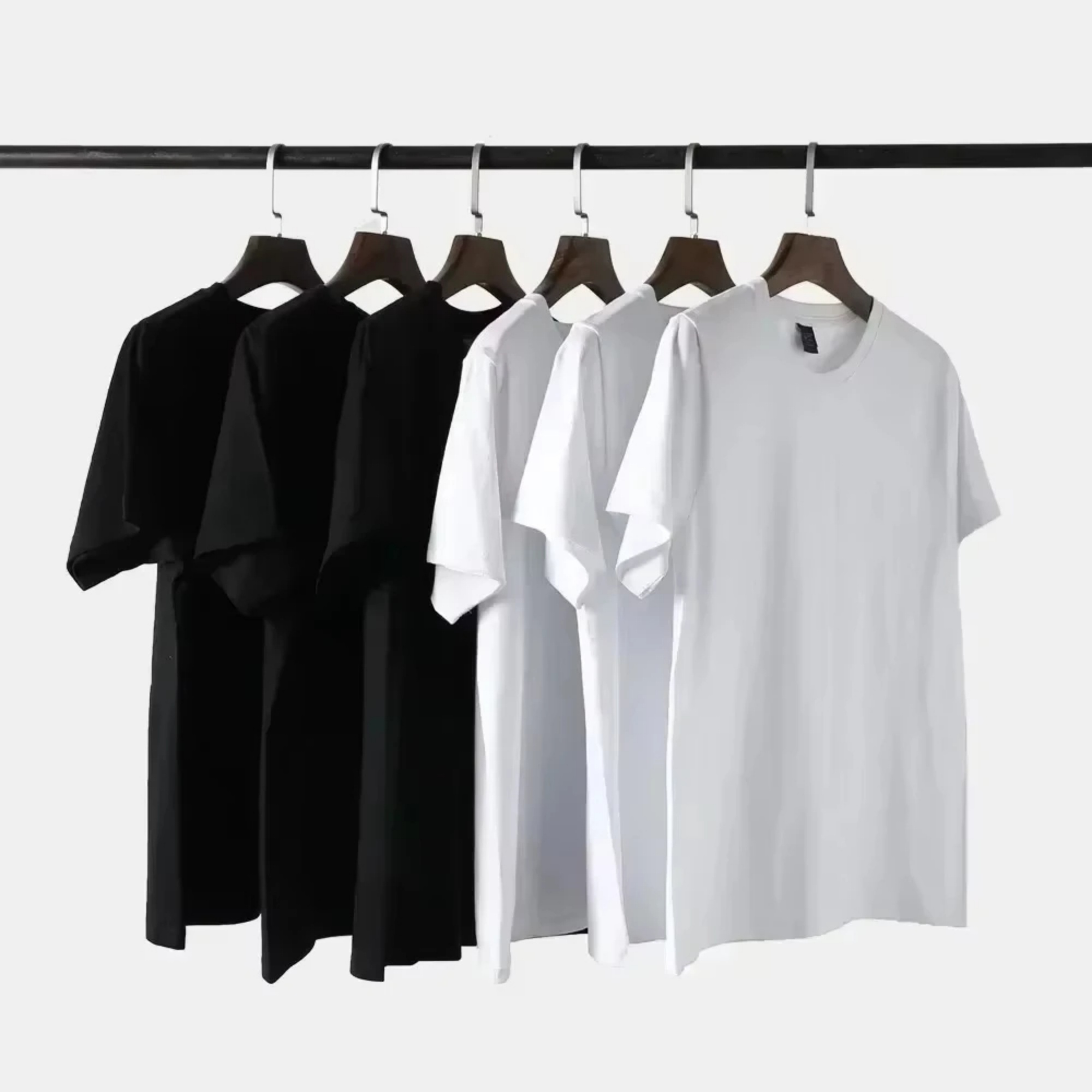 アニメ呪術廻戦五条悟 Tシャツ男性女性夏の綿の服ファッション - Anime Merchandise For Women のレビューと価格
