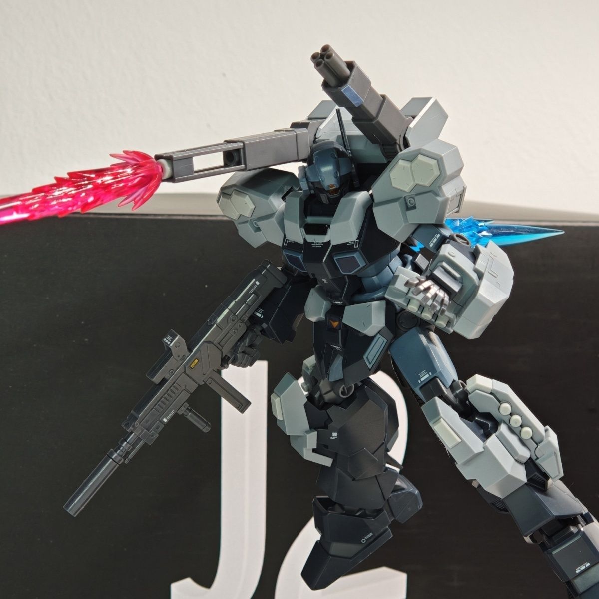 BAOBAO モデル HG 1/144 組立モデルキット R - Bandai Gundam Rg のレビューと価格